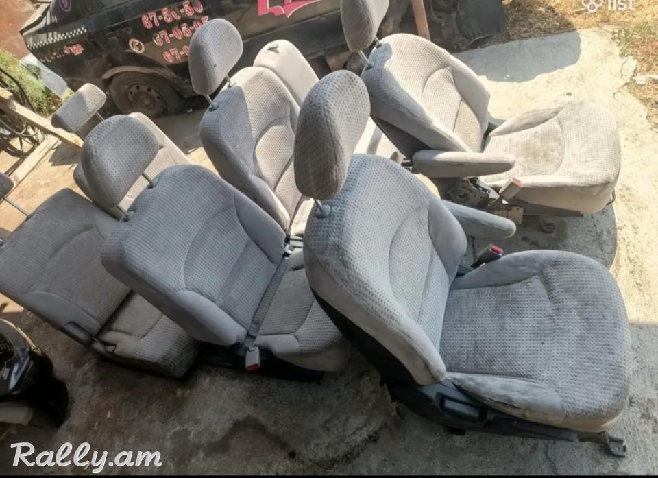 Mitsubishi grandis sidelnik sidelnikner mitsubishi grandis
