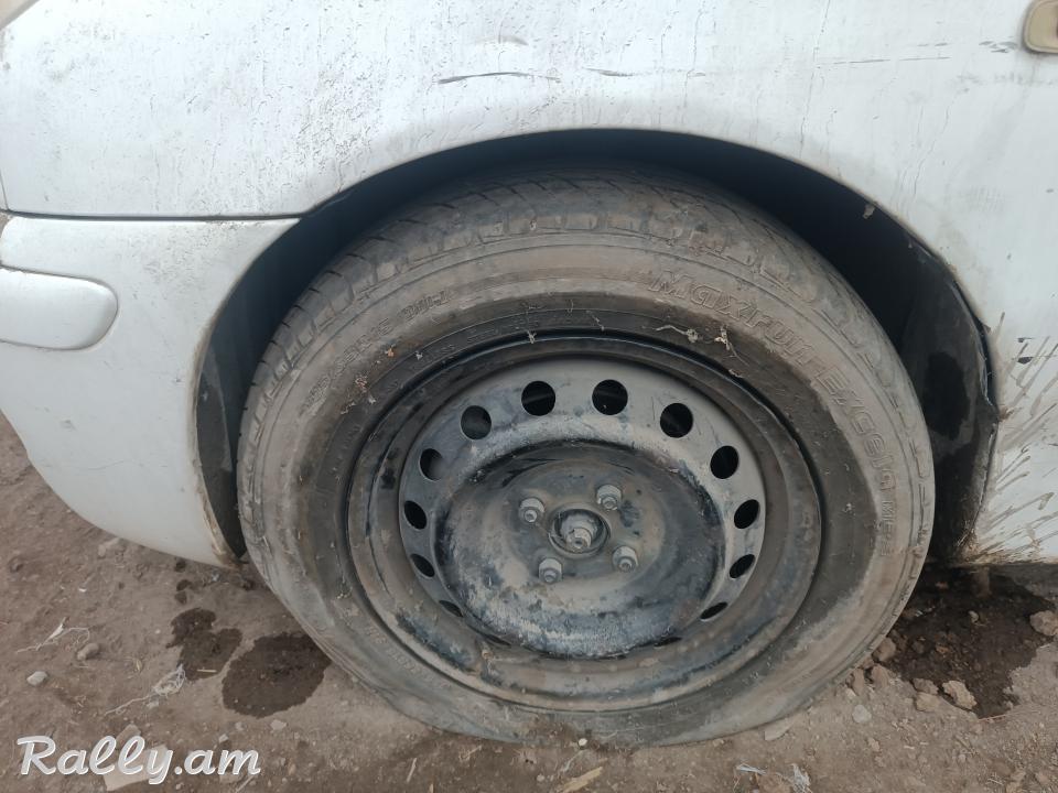 Bandaj r15 4x100 toyita vitz yariz ist bellt belta