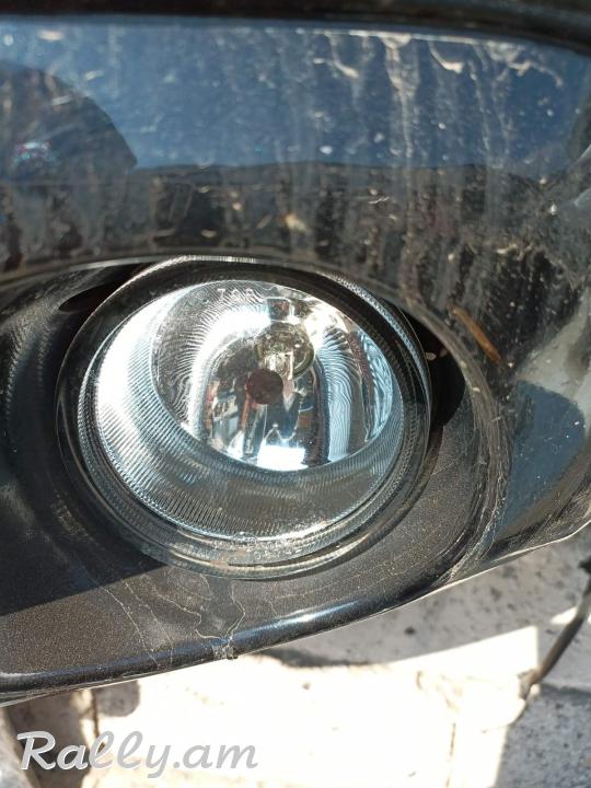 Mitsubishi Pajero IO 1.8 և 2,0 Առջևի շթի հակամառախուղային լուսարձակ