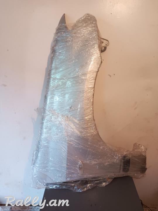 Mitsubishi airtrek turbo (Outlander) աջ կռիլո