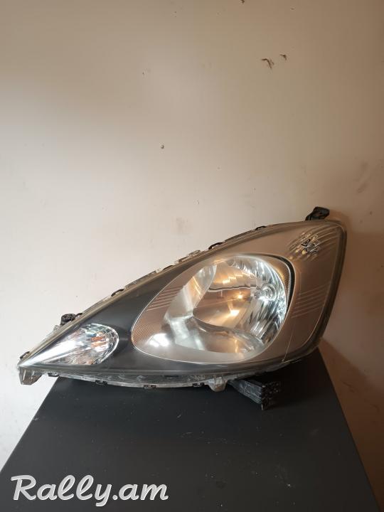 Honda Fit աջ ու ձախ Ֆառ