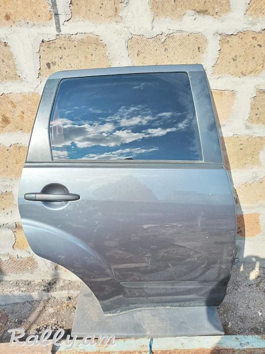 Mitsubishi outlander  աջ հետևի դուռ 