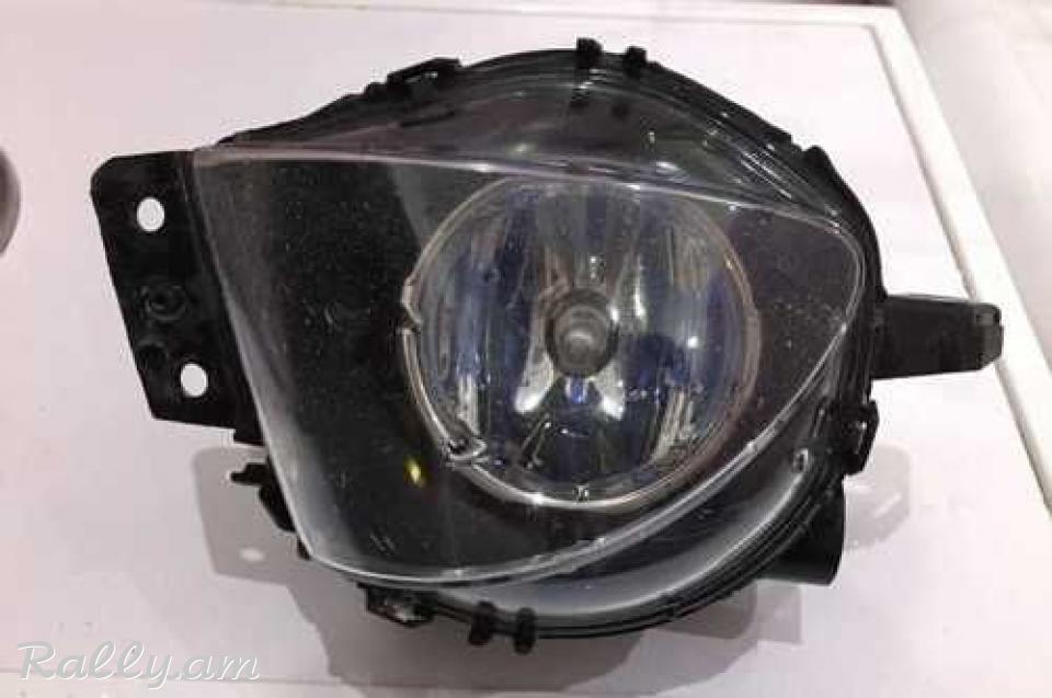 BMW E90 HALOGEN
