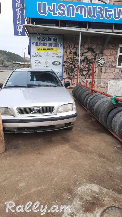 Պահեստամասեր Volvo v 40 1.8 մեխանիկա 2000 պահեստամասեր օգտագործված