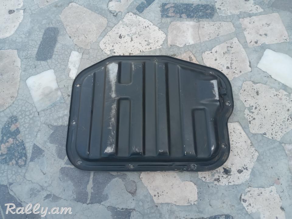 Nissan x-trail 2L matori karteri krishka