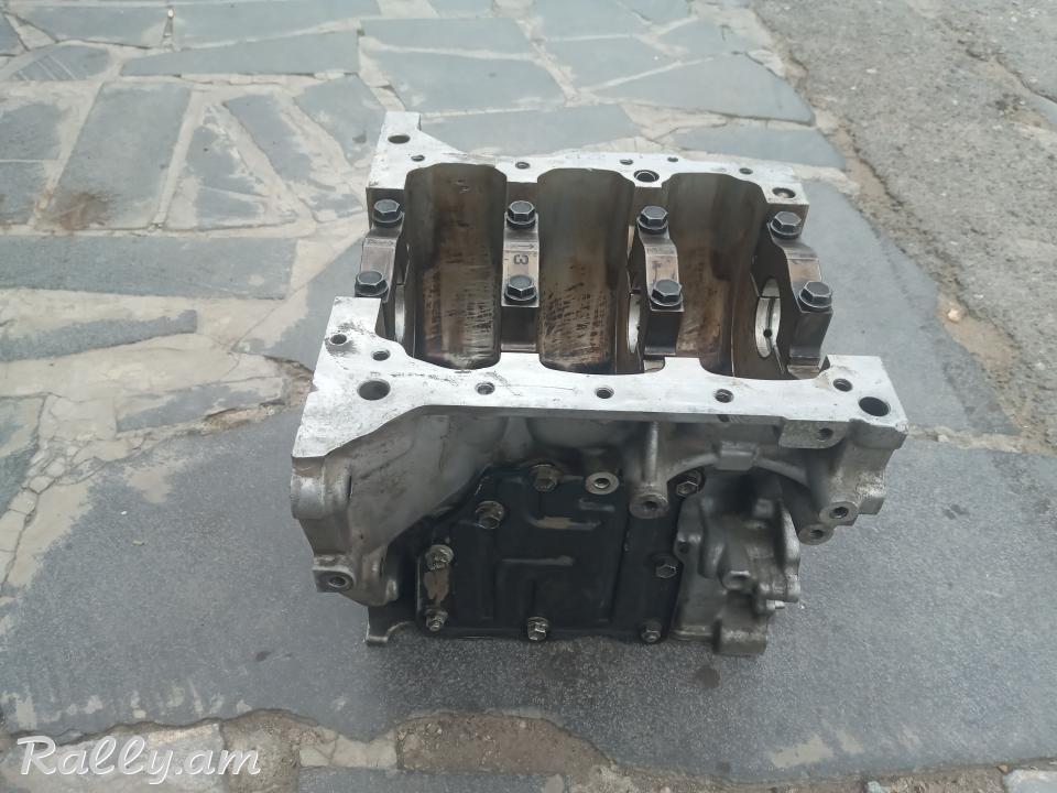 Toyota vitz 1.1L matori blok