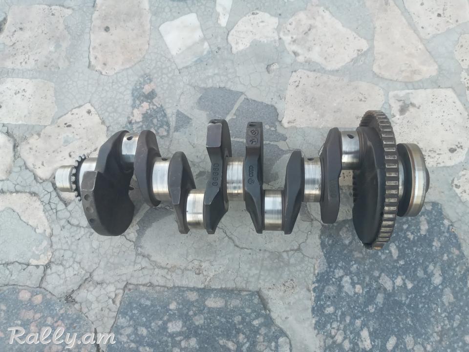Volkswagen Golf 4  1.6L matori val