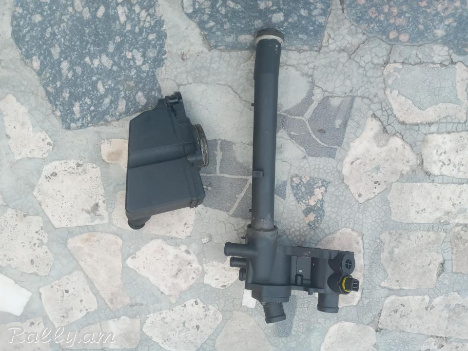 Volkswagen Golf 3  1.6L matori jri bajanarar