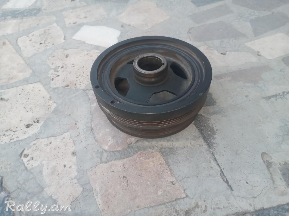Nissan Skyline 2.5L matori shkiv