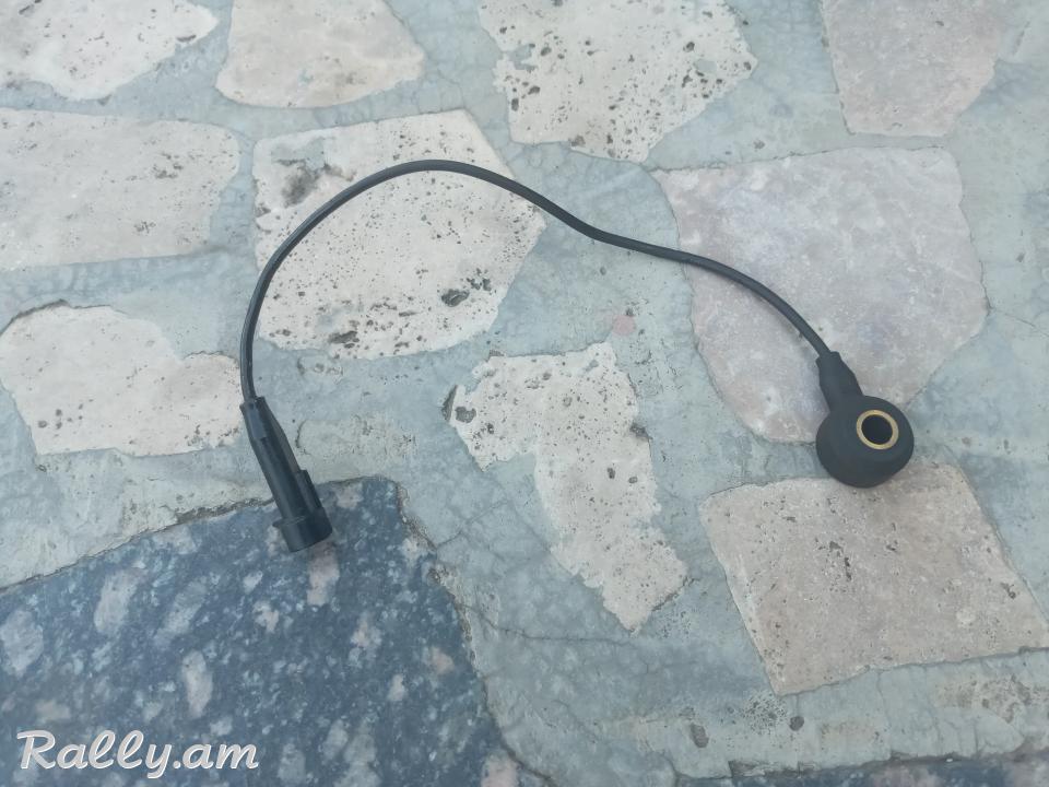 Opel Astra j 1.6L prastoy matori detonaciayi dachik