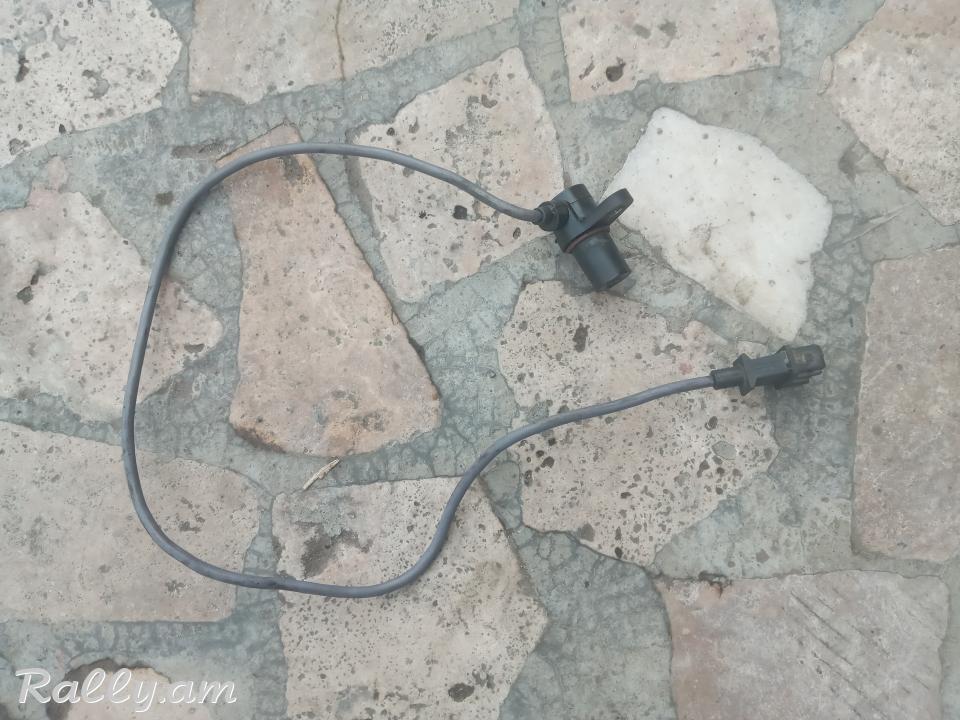 Volkswagen Vento 2.8L matori kalenvali dachik