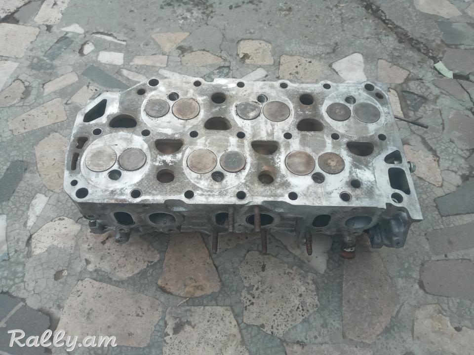 Volkswagen Vento 2.8L matori galovka