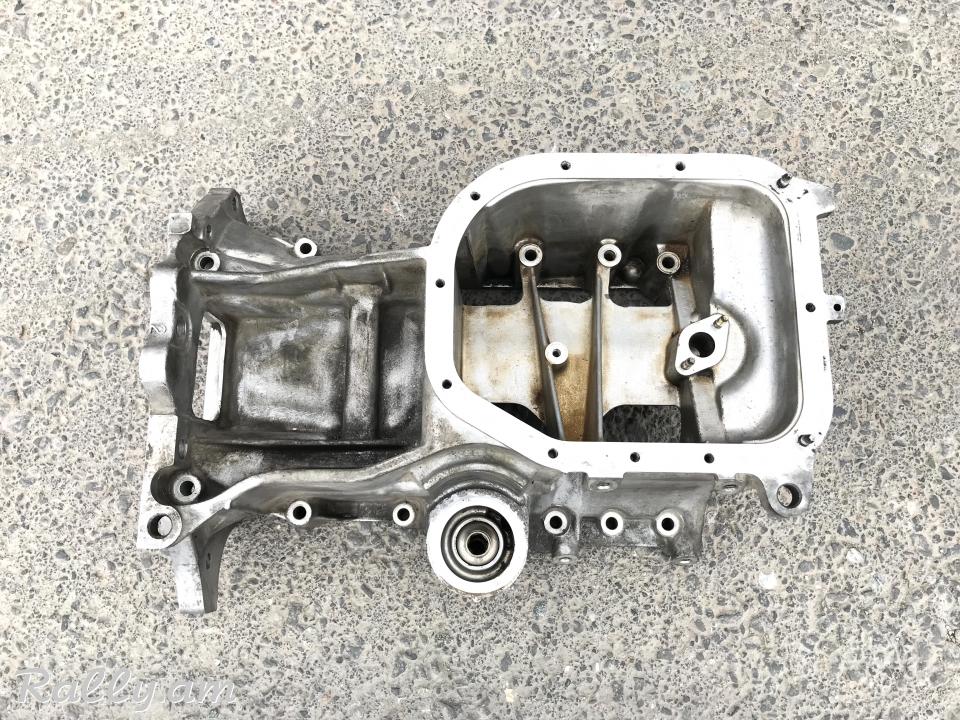 Toyota Vitz 1.5L matori karter