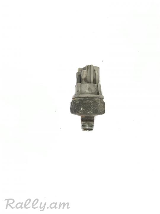 Toyota Vitz 1.5L matori yuxi davlenu dachik 