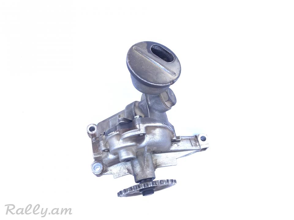 Mercedes C180 1.8L matori yuxi nasos