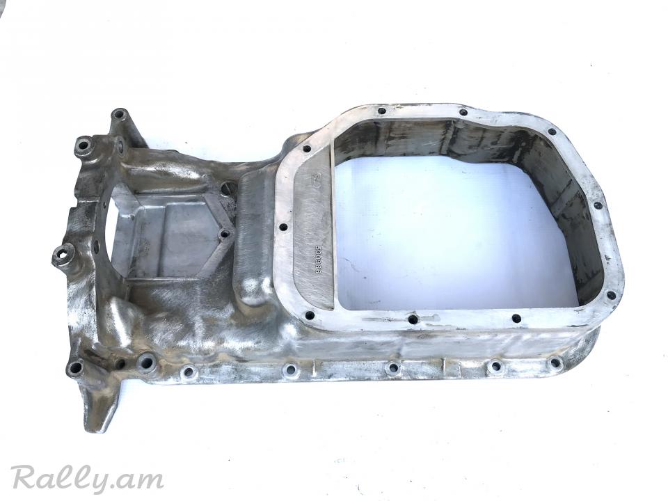 Mitsubishi Pajero  IO 1.8L matori karter