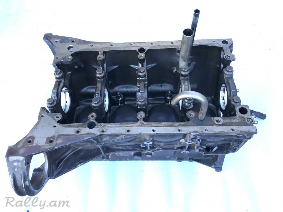 Mercedes W202 1.8L sharlot matori blok 