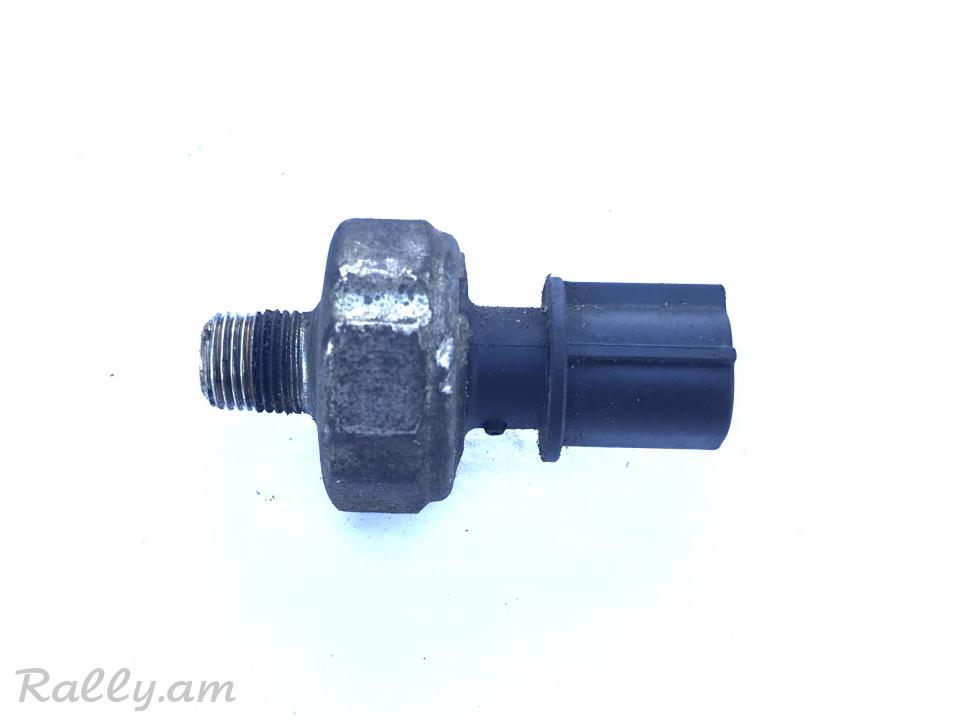 Nissan Pathfinder 3.5L sharjichi yuxi dachik