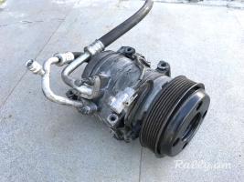 Toyota Camry 2.4L sharjichi kandicyaneri kampresr