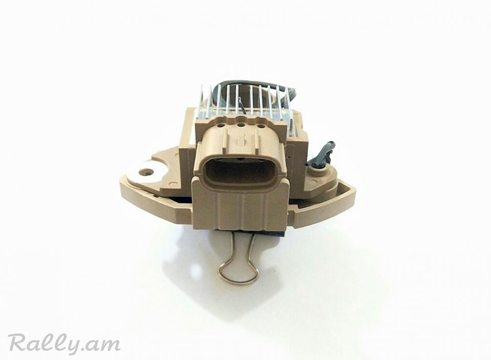 7632.MAZDA DINAMOI ZARYADKI RELE, регулятор генератора