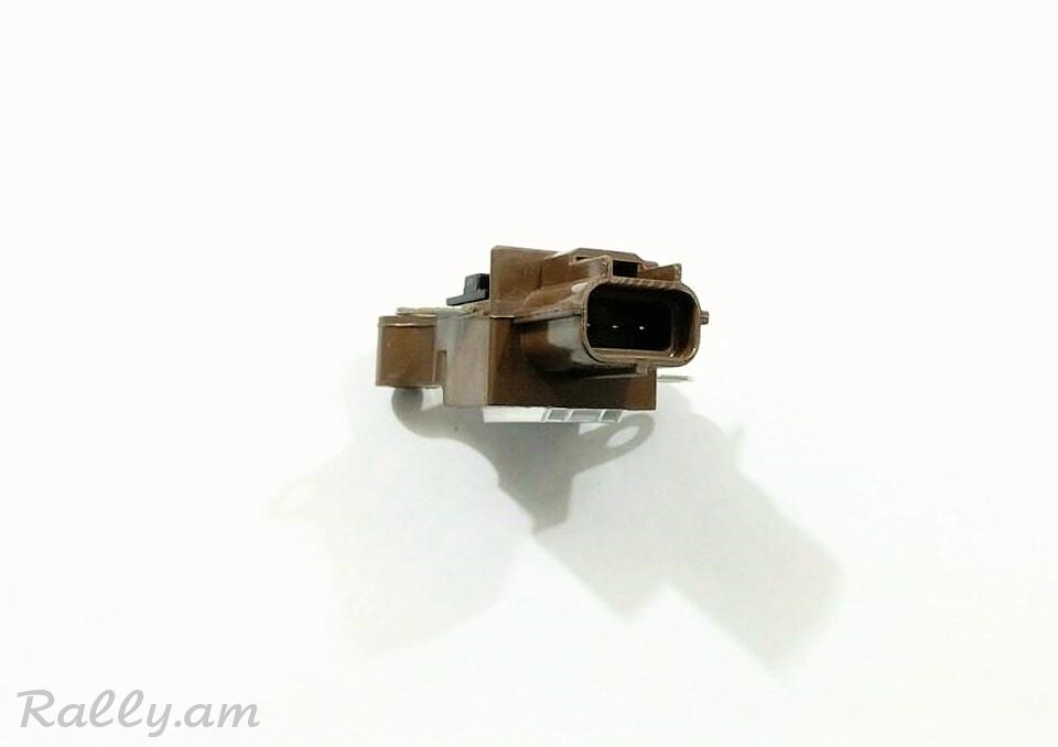 FORD DINAMOI ZARYADKI RELE,Регуляторы генератора.7676