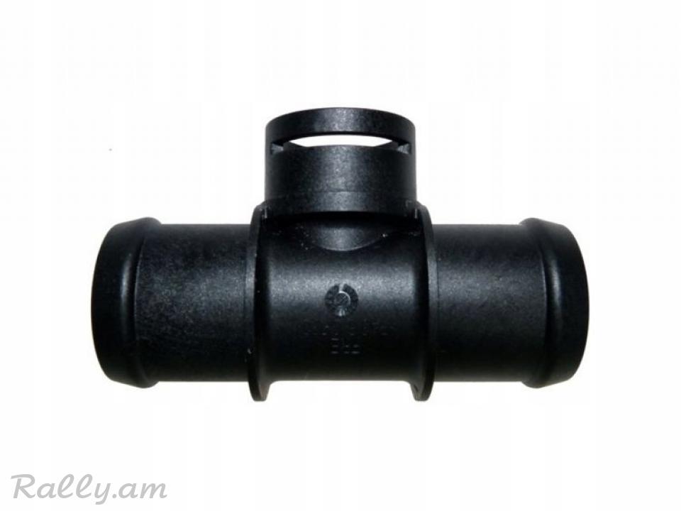 VW,AUDI,SEAT jri hovacman flanec, jri patrubka, фланец патрубка.7089