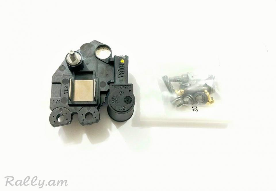 BMW ZARYADKI RELE,REGULYATR,Регулятор генератора.7683