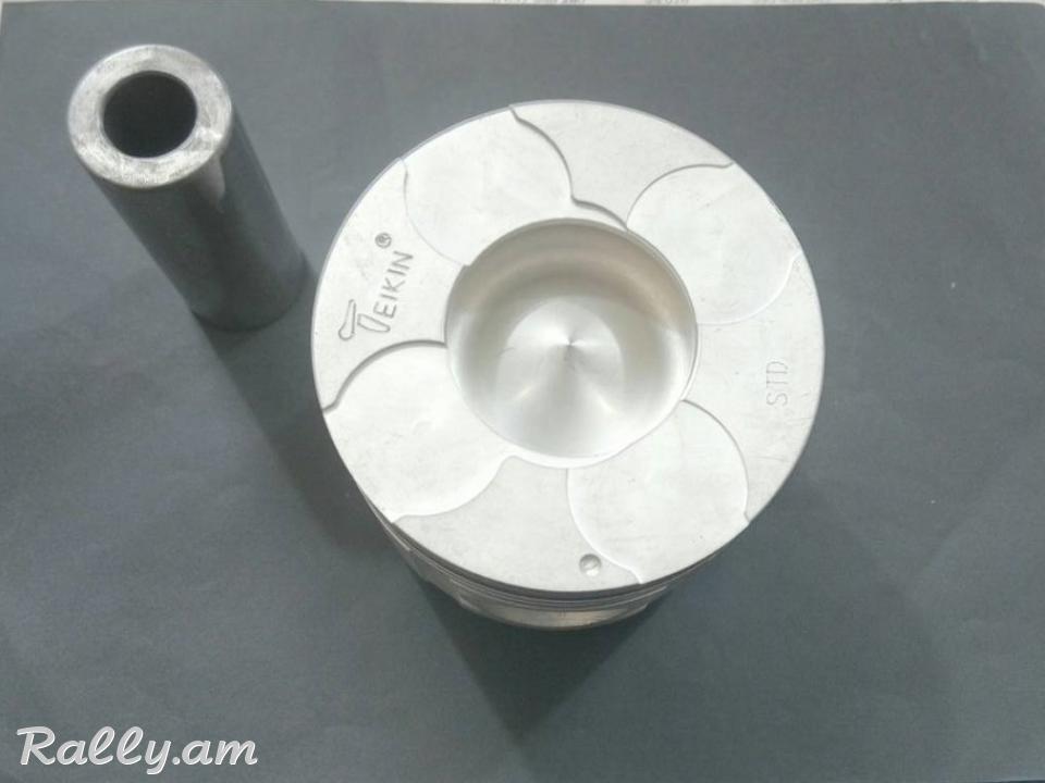 MITSUBISHI CANTER PORSHIN, поршень двигателя