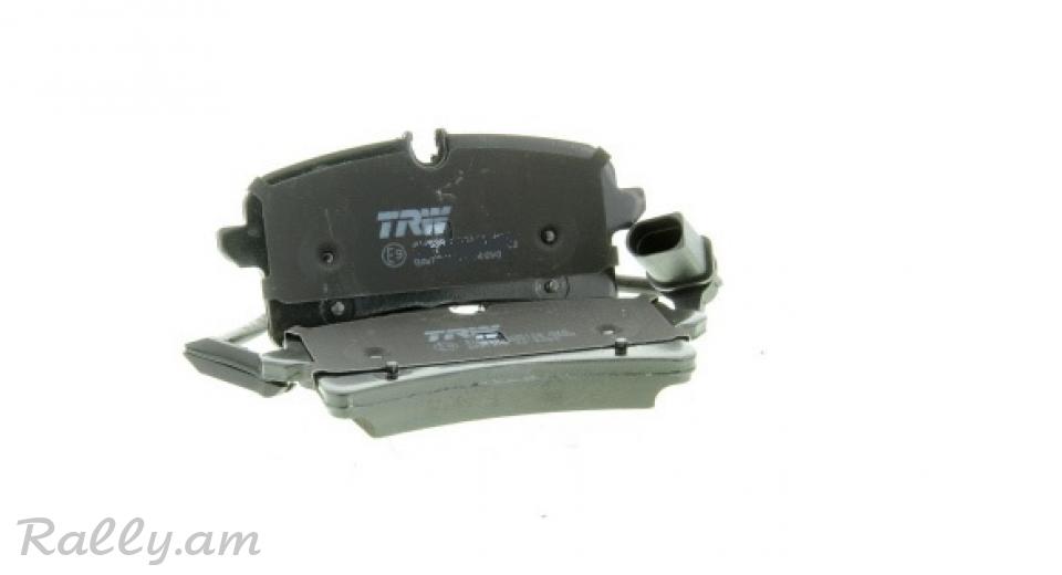 AUDI A8 արգելակման կոճղակ հետևի, Колодки тормозные задние. 0324