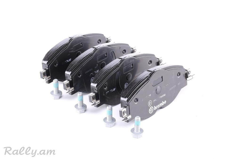 AUDI A3 արգելակման կոճղակ դիմացի, Колодки тормозные передние. 0314