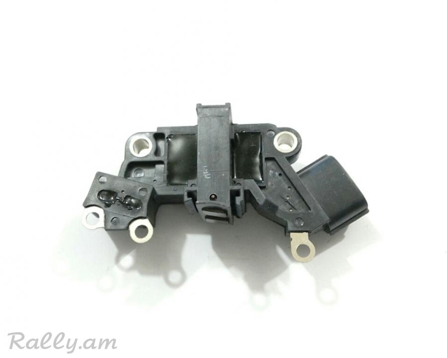 NISSAN XTERRA դինամոյի զարյատկի ռելե, регулятор генератора.7385