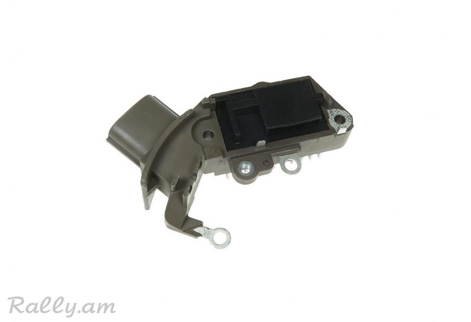 TOYOTA HARRIER դինամոյի զարյատկի ռելե, регулятор генератора.7324
