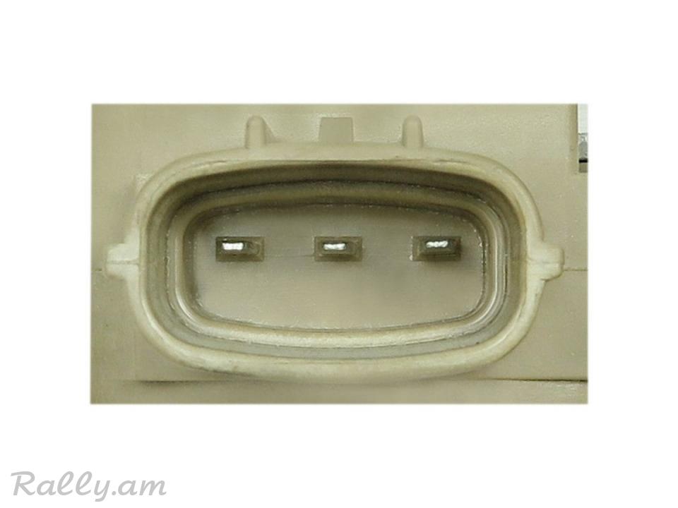 TOYOTA VITZ դինամոյի զարյատկի ռելե, регулятор генератора.7352