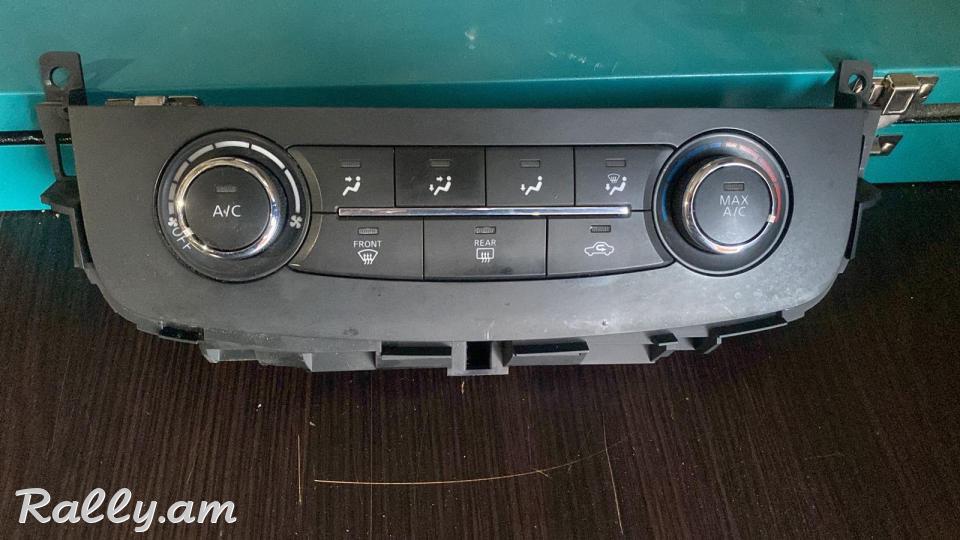 Nissan Altima 2,0 Climat Control փեջի կարգավորիչ Օրգինալ
