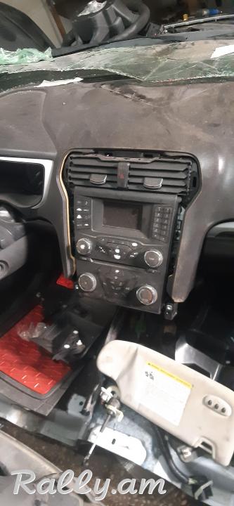 Ford fusion magnitafon raskulachit