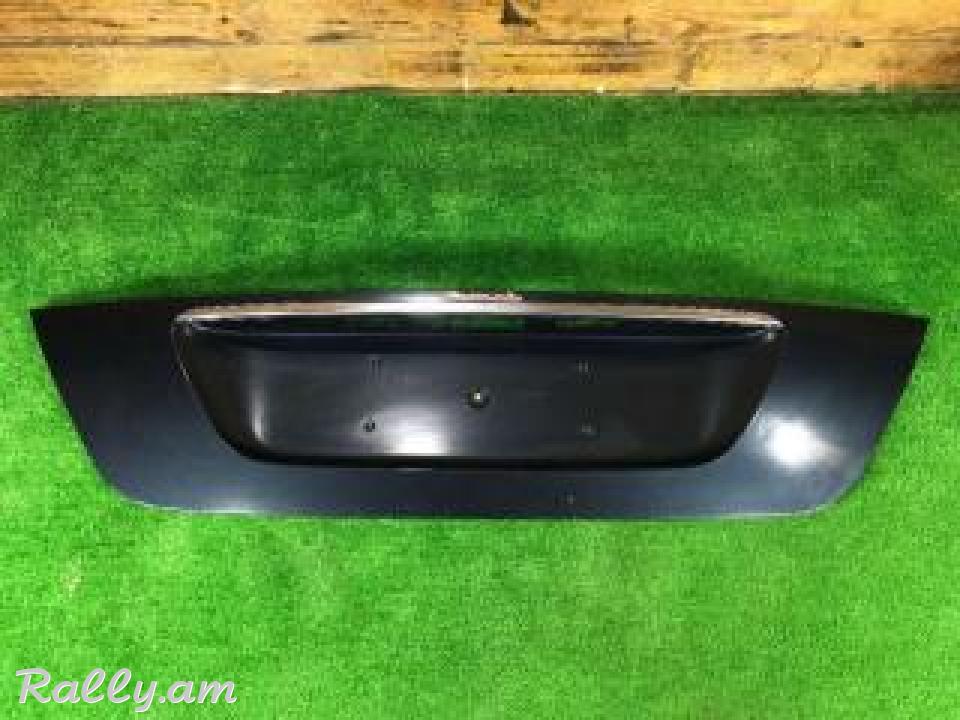 Mercedes w211 bagajniki hamari plasmas
