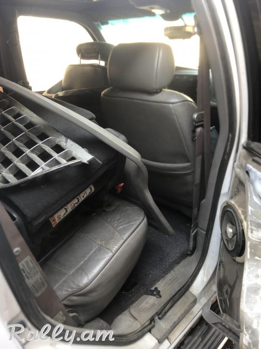 Ford Explorer, raskulachit