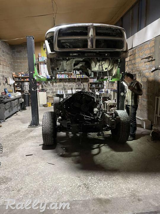 Dodge Ram 1500 4x4 5.9 ( magnum մատոռ ) 2004թ