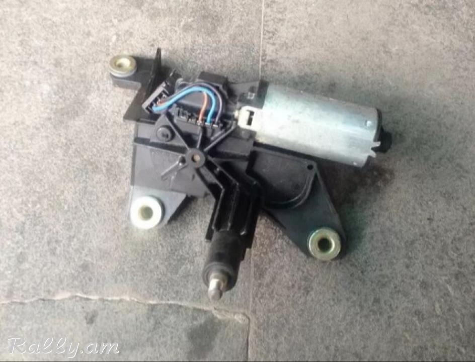 Astra g չոտկի մատոռ հետևի