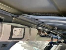 Jeep compass koxayin anvtangutyan barcik