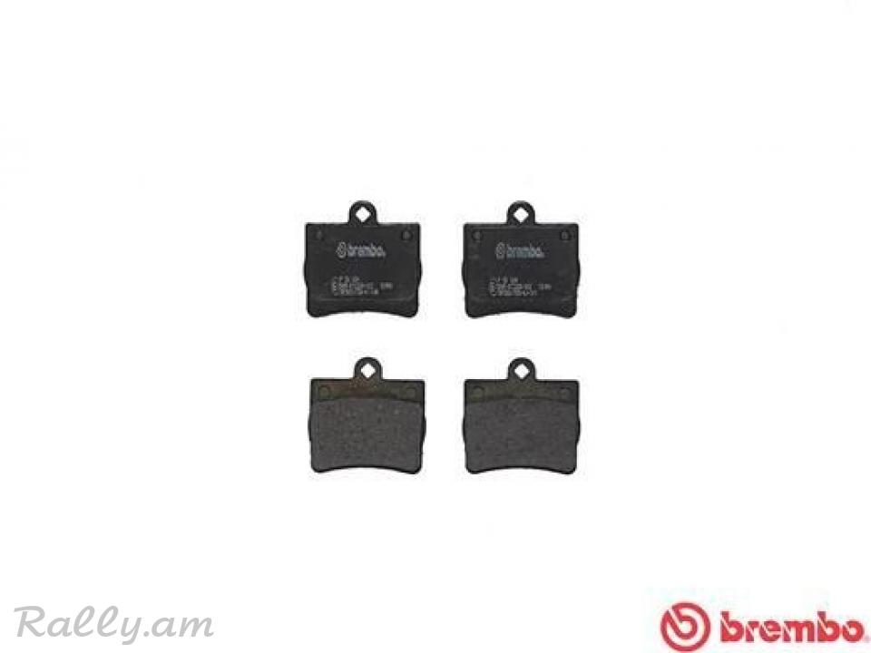 Mercedes-Benz C-class W202 հետևի կալոդկա արգելակման կոճղակ, Колодки тормозные дисковые, задние Made in Italy