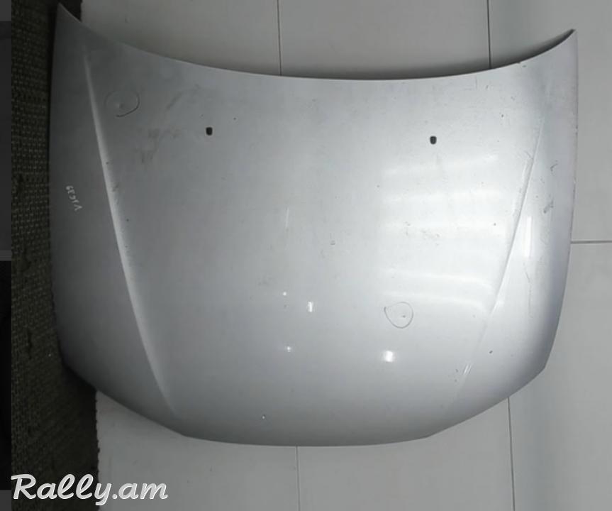 Mitsubishi colt 2003