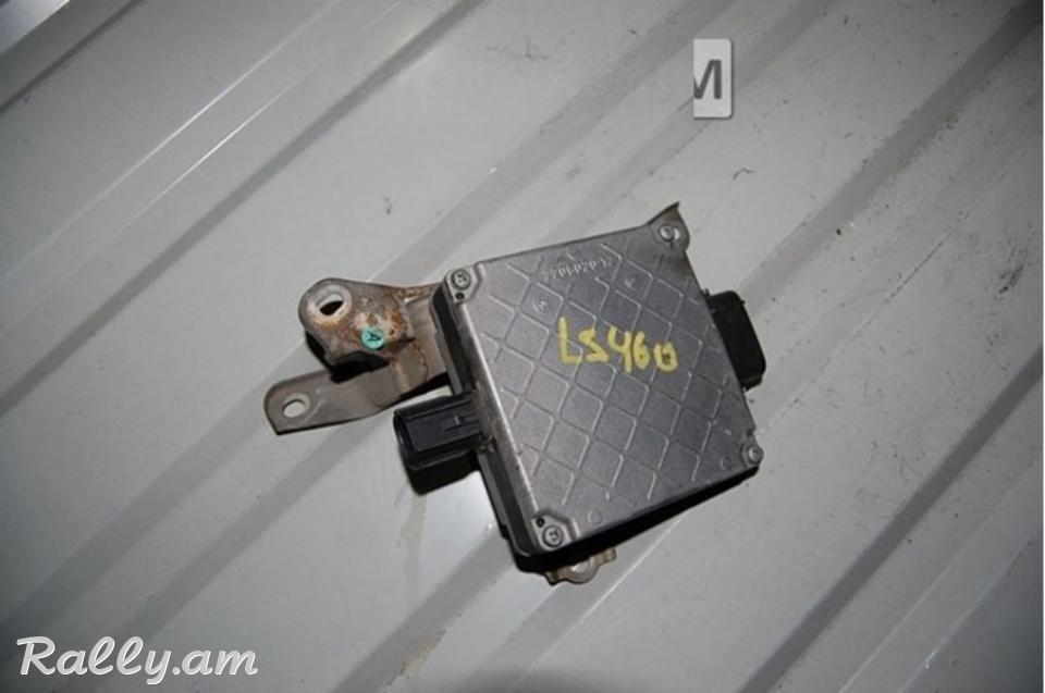 Lexus LS 460 ռուլեվոյ կալոնկի կառավարման էլեկտրական բլոկ