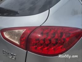 Infiniti EX35 հետևի աջ ֆառ