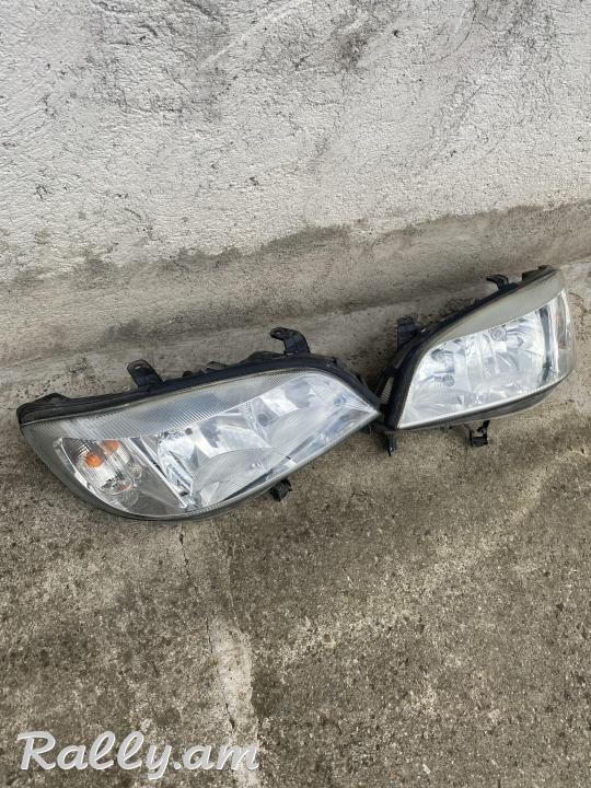 Opel Zafira ֆառեր