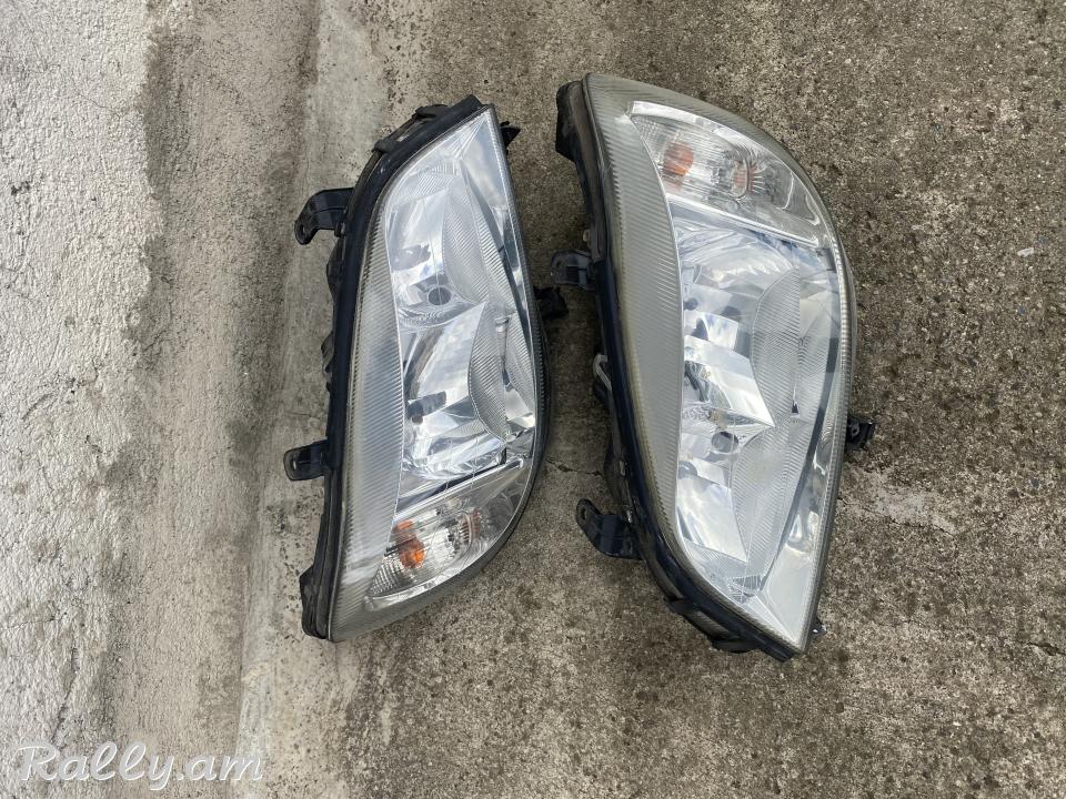 Opel Zafira ֆառեր
