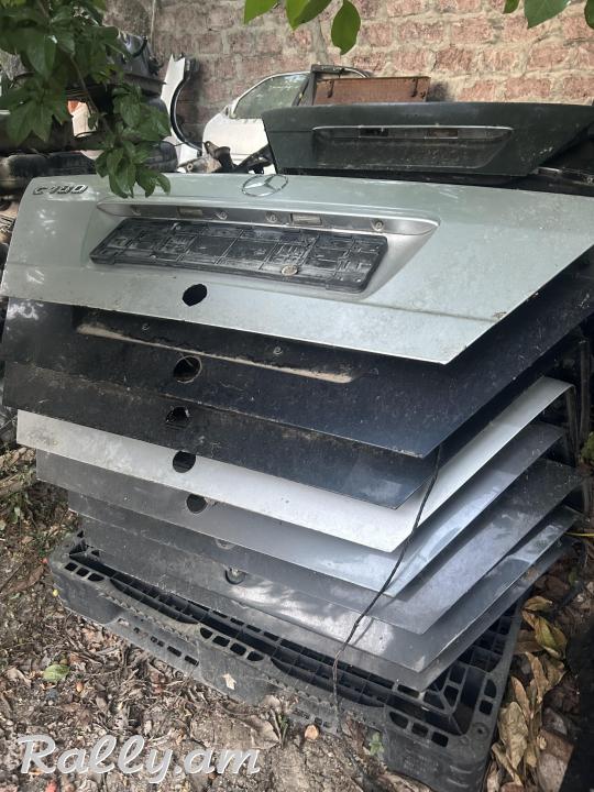 W202 bagajnik tarber guyneri