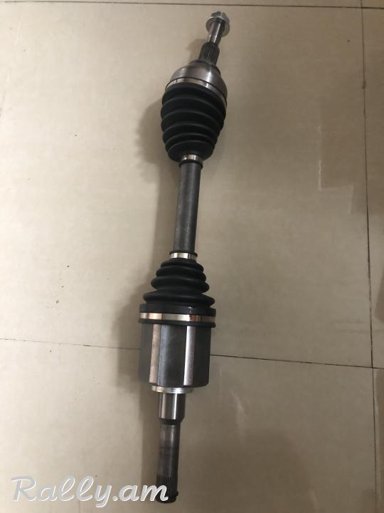 Վաճառվում է Ford Fusion 2.0 Hybrid (CD) 2014 - 2025 գռանատ զբոռի Привод передний 