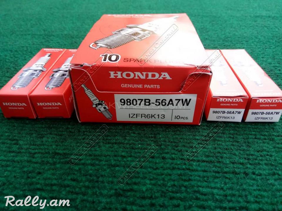 Made in japan original 100% ngk laser iridium svecha 9807B-56A7W IZFR6K-13 HONDA
