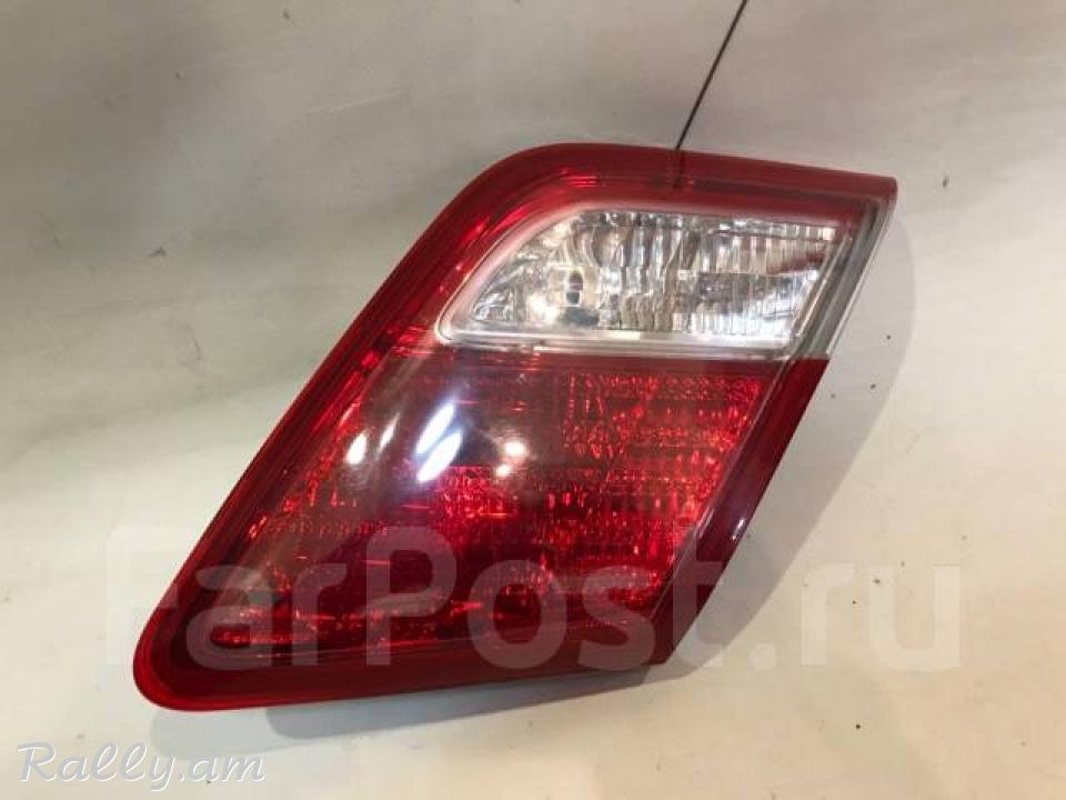 Toyota Camry հետևի լուսարձակ բագաժնիկի
